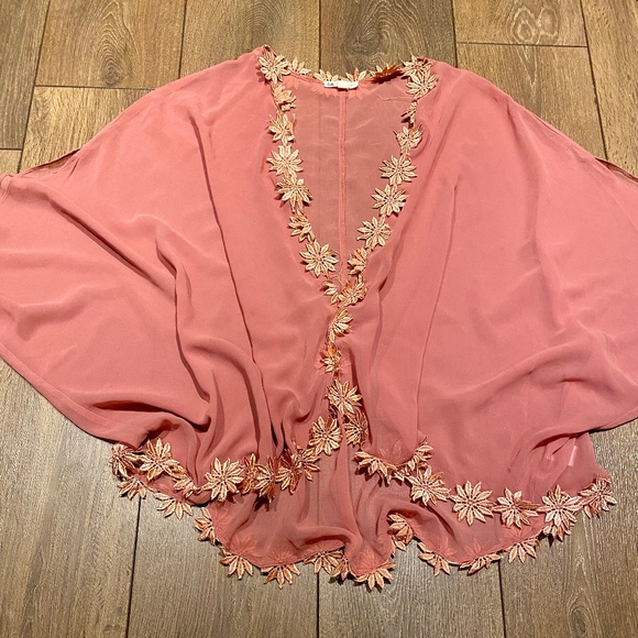 NASTY GAL Women's Flower Trimmed Sheer Kimono Swim Cover-Up│Size Small - Picture 4 of 10